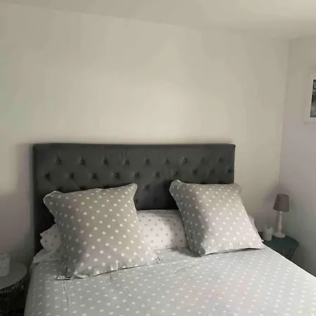 Joli T2 Jardin Parking Proche Gare Centre *