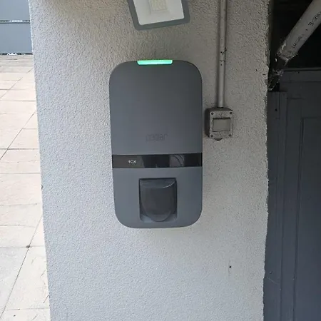 Joli T2 Jardin Parking Proche Gare Centre *