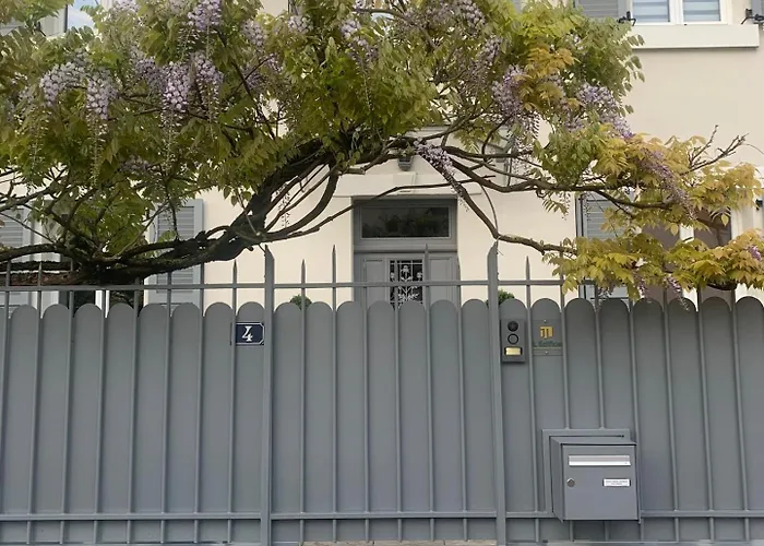 Joli T2 Jardin Parking Proche Gare Centre アパート